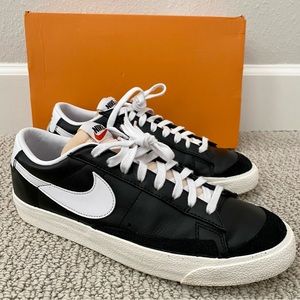 Nike Blazer Low 77